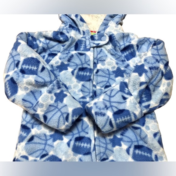 Healthtex Winter Romper 0-3mo Baby Boy Hooded Jumper Football Sports Theme - Picture 2 of 5